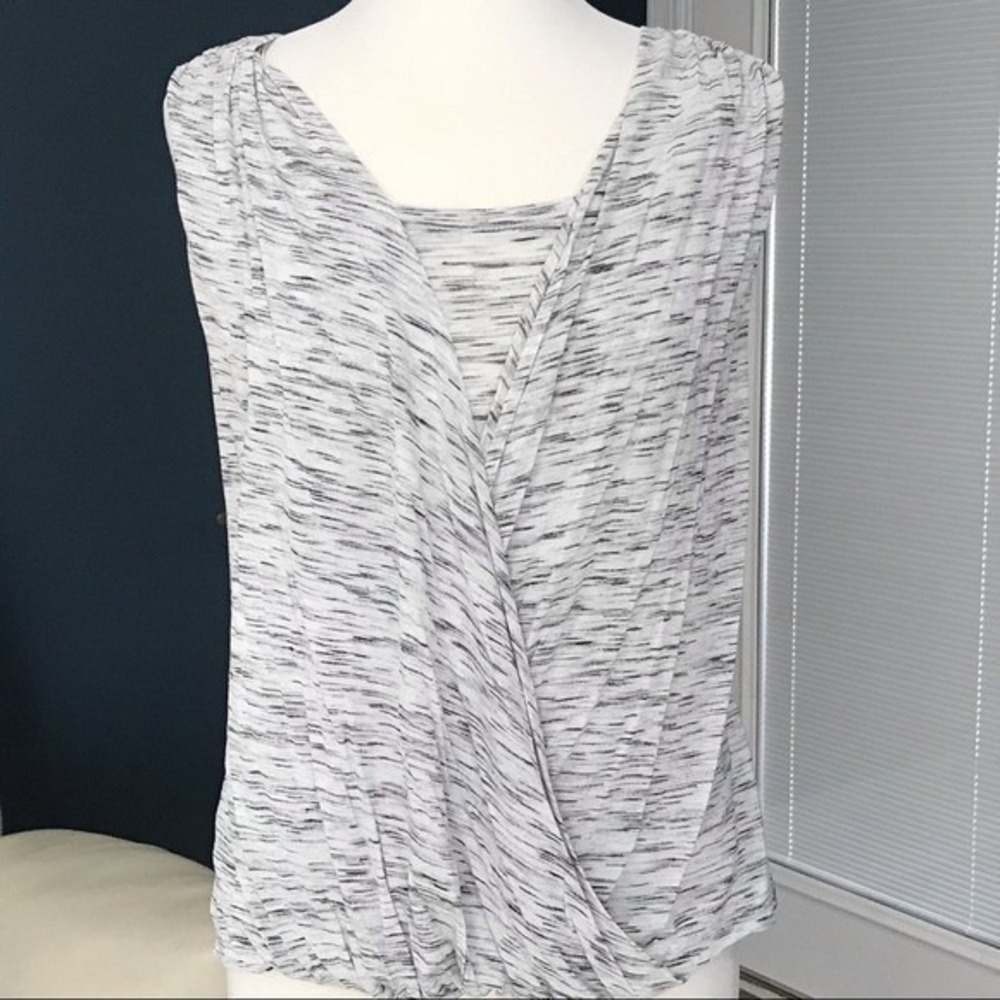 Apt 9 Womens‎ Gray Space Dye Surplice Wrap Sleeveless Tank Top Size M Athleisure